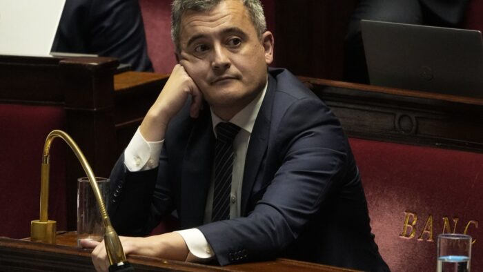 Fransa 1 Ocak’tan itibaren yurt dışından görevli gelen imamlara kapılarını kapatıyor