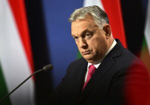 Avrupa Parlamentosu’nun 120 üyesi, Viktor Orban’ın veto yetkisinin elinden alınmasını talep etti
