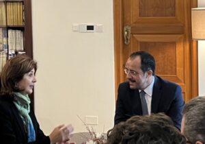 Hristodulidis, Holguin ile yarın yeni bir toplantı yapacak