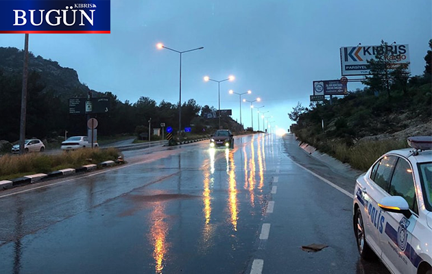 Girne-Lefkoşa yolu trafiğe açıldı