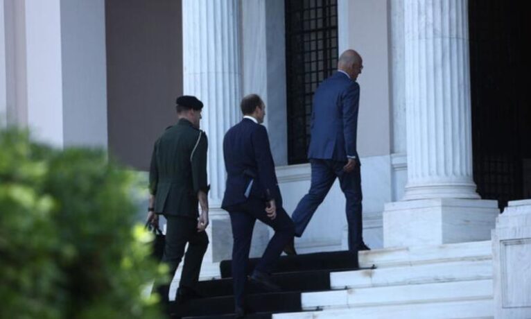 Yunanistan Savunma Bakanı endişeli: “Erdoğan sonrası ne olacağını bilmiyoruz”