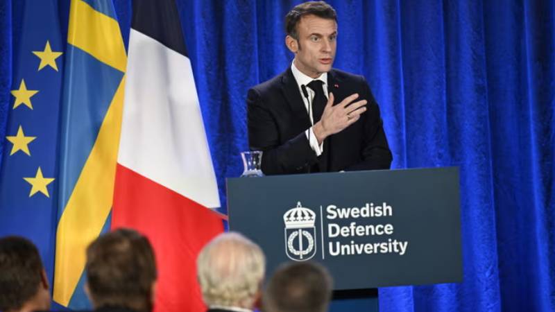 Macron: “ABD ne karar verirse versin Ukrayna’yı savunmak için hazır olmalıyız”