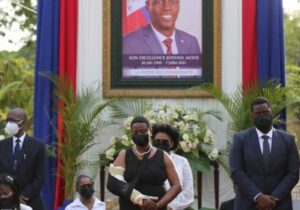 Suikasta kurban giden Haiti cumhurbaşkanının eşi, cinayete suç ortaklığı yapmakla suçlanıyor