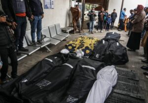 İsrail’in Gazze Şeridi’nde 141 gündür sürdürdüğü saldırılarda hayatını kaybeden Filistinlilerin sayısı 30 bine dayandı