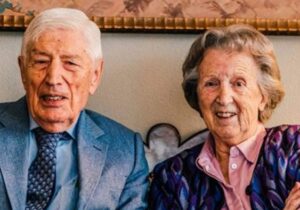 Hollanda eski Başbakanı Van Agt, eşiyle birlikte ‘el ele’ ötanazi yoluyla hayatlarını sonlandırdı