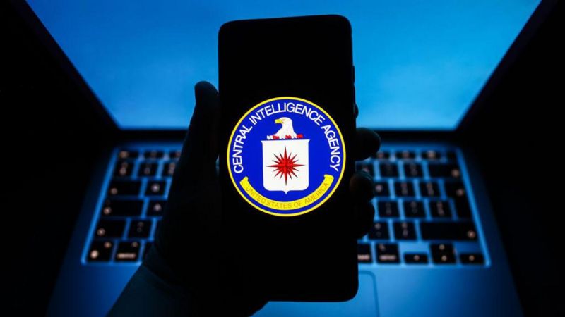 Wikileaks’e bilgi sızdırmakla suçlanan eski CIA çalışanı Joshua Schulte 40 yıl hapis cezasına çarptırıldı