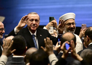 Erdoğan’dan ‘şeriat’ çıkışı