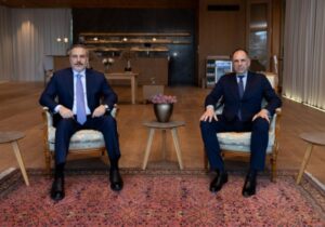 Mitsotakis’in Ankara ziyaretine hazırlık: Hakan Fidan, Yunanistan Dışişleri Bakanı’yla görüştü