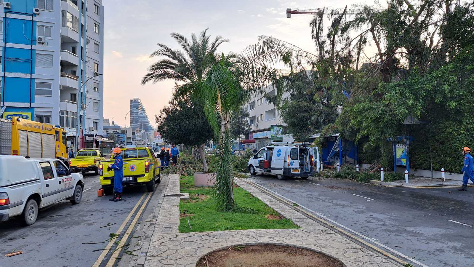 Limasol’da hortum nedeniyle yıkım yaşandı