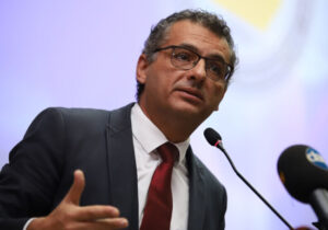 FEDERASYON NETTİR TARTIŞMASI YOKTUR