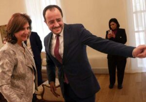 Holguin sivil toplumdan duyduklarından “cesaret buldu”