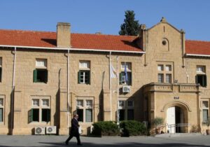 Güneyde Barolar Birliği’ne kayıt için ikamet şartı kalktı