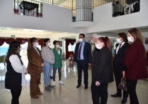 Gardiyanoğlu Kalkanlı Yaşam Evi’ni ziyaret etti