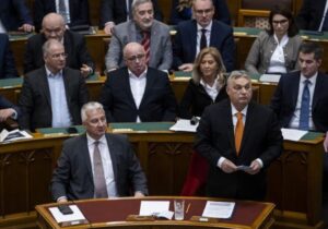 Macaristan parlamentosu İsveç’in NATO’ya katılımını onayladı