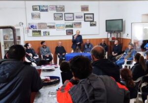 Özersay: “Düğününüze gelenin düğününe gidin, oy vermenize gerek yok!”