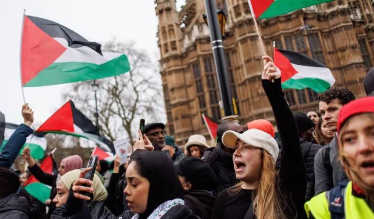 Britanya, milletvekillerinin Filistin yanlısı ve iklim aktivisti protestocularla temas kurmasını yasaklamayı düşünüyor