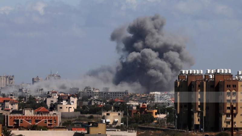 İsrail ordusu gece boyunca Gazze Şeridi’ndeki çeşitli noktalara saldırdı; en az 80 Filistinli hayatını kaybetti