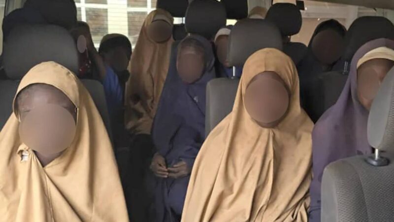 Toplu kaçırılan Nijeryalı öğrenciler serbest bırakıldı