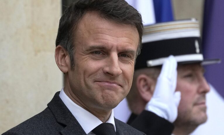 Macron: “Rus güçlerine sahada operasyon yapmak zorunda kalacağız”