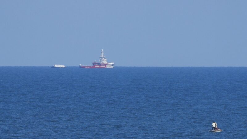 Kıbrıs’tan Gazze’ye deniz yolundan ilk yardım ulaştı, ikinci gemi de hazır