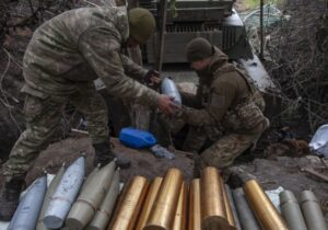 ABD’den Ukrayna’ya yeni silah alımı için 300 milyon dolarlık ‘sürpriz’ yardım paketi