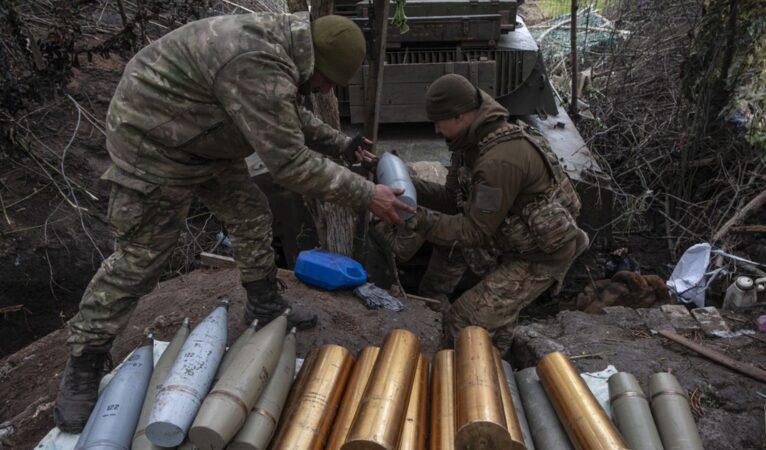 ABD’den Ukrayna’ya yeni silah alımı için 300 milyon dolarlık ‘sürpriz’ yardım paketi