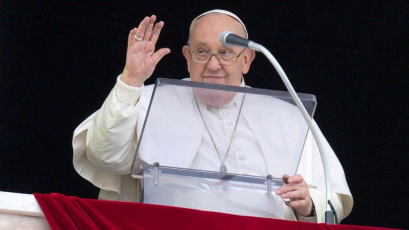 Ukrayna, Papa’nın ‘beyaz bayrak tavsiyesine’ tepki olarak Vatikan elçisini Dışişleri Bakanlığı’na çağırdı