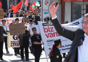 Erhürman: “Umudu kaybetmeyin! Hep birlikte yürüyecek, hep birlikte yöneteceğiz”