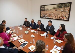 Holguin CTP’yi ziyaret etti
