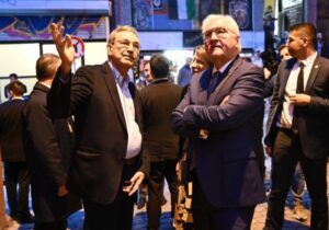 Almanya Cumhurbaşkanı Steinmeier, Orhan Pamuk’la Masumiyet Müzesi’nde