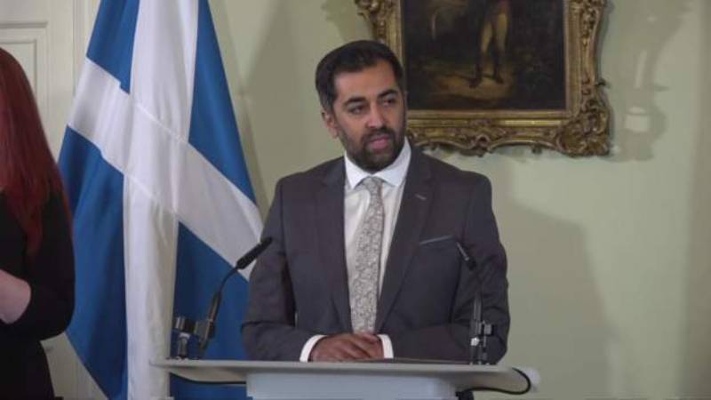 İskoçya Başbakanı Hamza Yusuf istifa etti