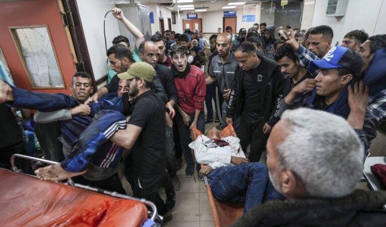 İsrail, Refah’ı havadan bombaladı