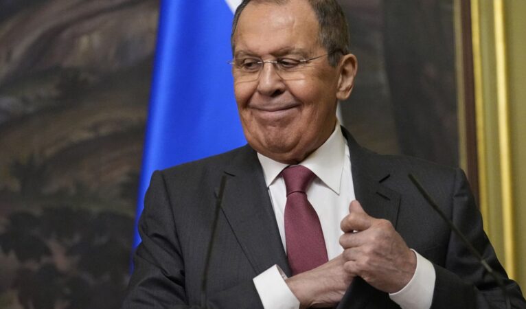 Lavrov: “Ukrayna için şu ana kadar sunulan en makul barış planı Çin’e ait”