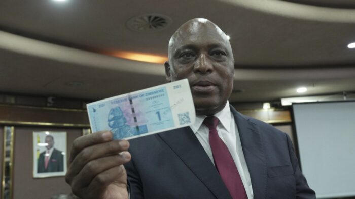 Yüksek enflasyonla boğuşan Zimbabve altın ve dövize endeksli yeni para birimini tanıttı