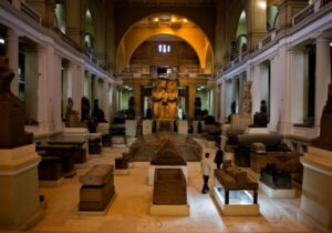 Mısır, Firavun 2. Ramses’in çalınan 3 bin 400 yıllık heykelini geri aldı