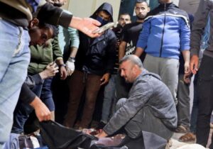 İsrail’in Gazze’deki bombardımanında 5 World Central Kitchen yardım görevlisi öldürüldü