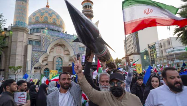 İranlı diplomat: “Netanyahu’nun amacı Batılı kuvvetleri Orta Doğu’da bir savaşa sürüklemek”