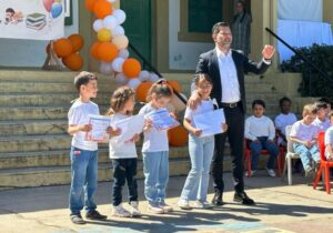 Kırok, Esentepe’de yapılacak yeni okulun müjdesini verdi
