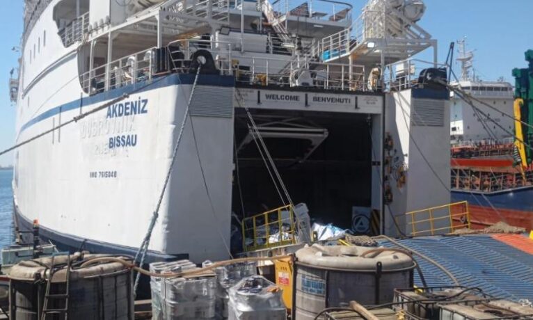 İsrail, İHH’nin İstanbul’dan kalkacak yardım gemisini engelledi