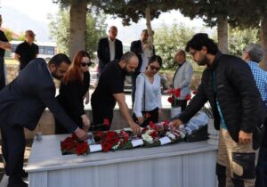 Ahmet Mithat Berberoğlu kabri başında anıldı