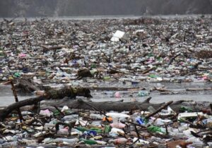 Plastik kirliliğine en çok sebep olan markalar tespit edildi: Coca Cola ve PepsiCo