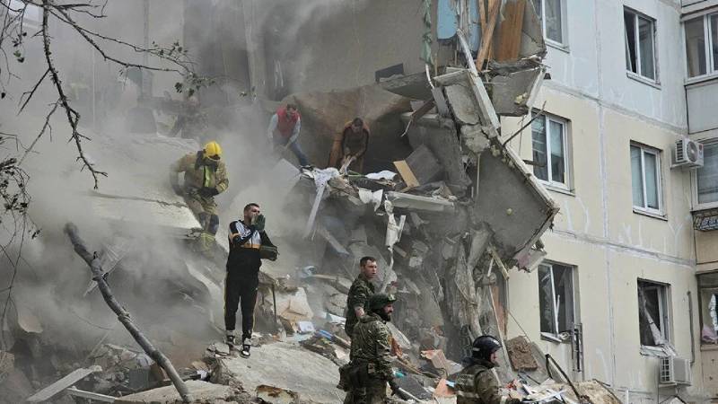 Ukrayna, Belgorod’a havadan saldırdı; ölü ve yaralılar var, en az 10 kişi enkaz altında kaldı