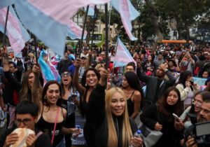Peru, trans bireyleri akıl hastası kabul eden yeni yasa hazırladı