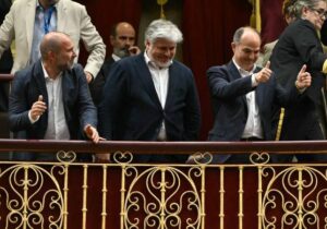 İspanya parlamentosu, Katalan ayrılıkçılara af getiren yasayı onayladı; Sanchez, “Affetmek kızgınlıktan daha güçlüdür” dedi