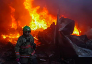 Rusya, Ukrayna’ya bomba ve füze yağdırdı
