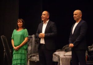 20. Kıbrıs Tiyatro Festivali “Kadınlar, Filler ve Saireler” ile perdelerini açtı