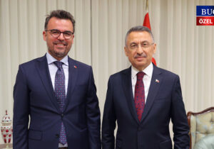 Beklenen oldu: Gazeteci Sefa Karahasan tutuklandı!