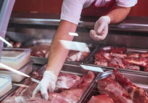 Türkiye Et ve Süt Kurumu’nun ithal ettiği 20 ton ette çıkan salmonella bakterisi için taraflar ne diyor?