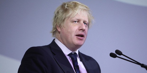 Britanya eski Başbakanı Boris Johnson kimliğini unuttuğu için oy kullanamadı