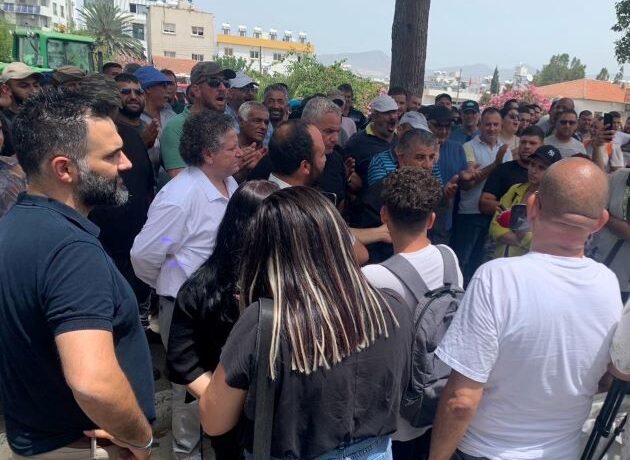 Kilim: “Vizyon yoksunu politikalar toplumu eziyor”